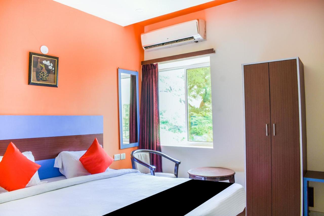 Capital O 67249 Hotel Planet Bhubaneswar Exterior foto